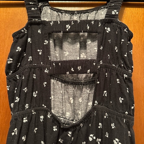 Kids Art Class Black Jumpsuit with White Floral Pattern - Picture 4 of 6